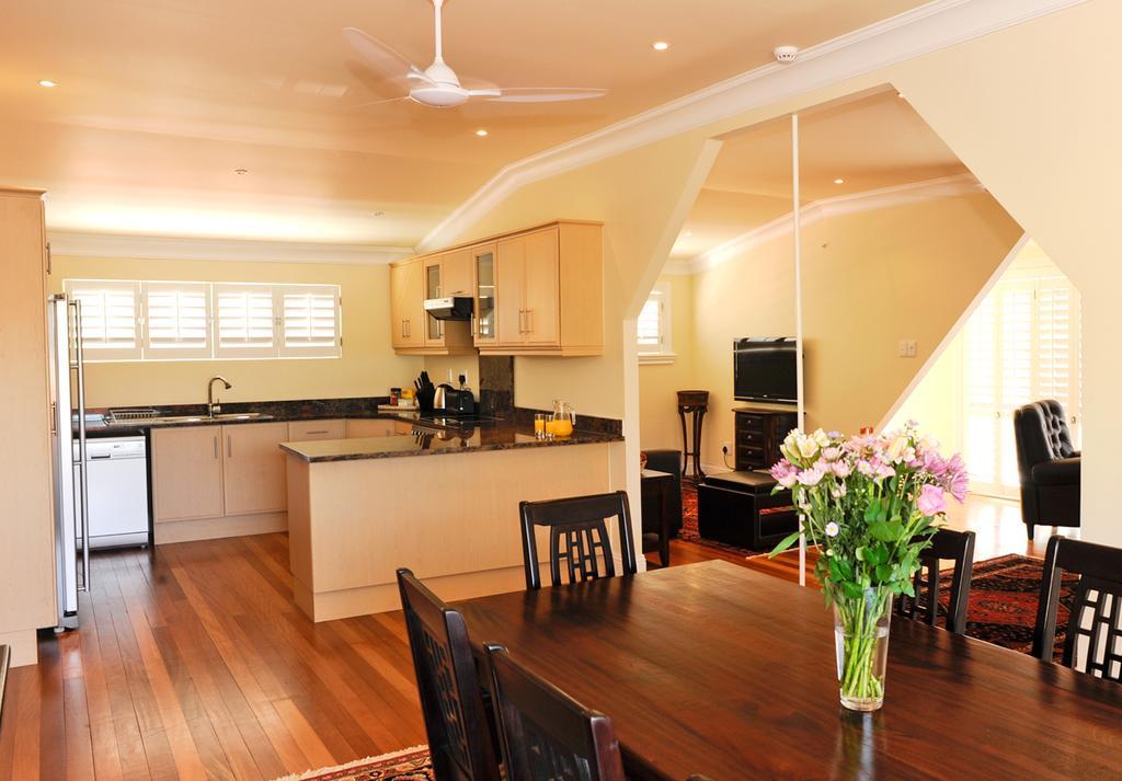 Sica's - The Loft Guest house 4*